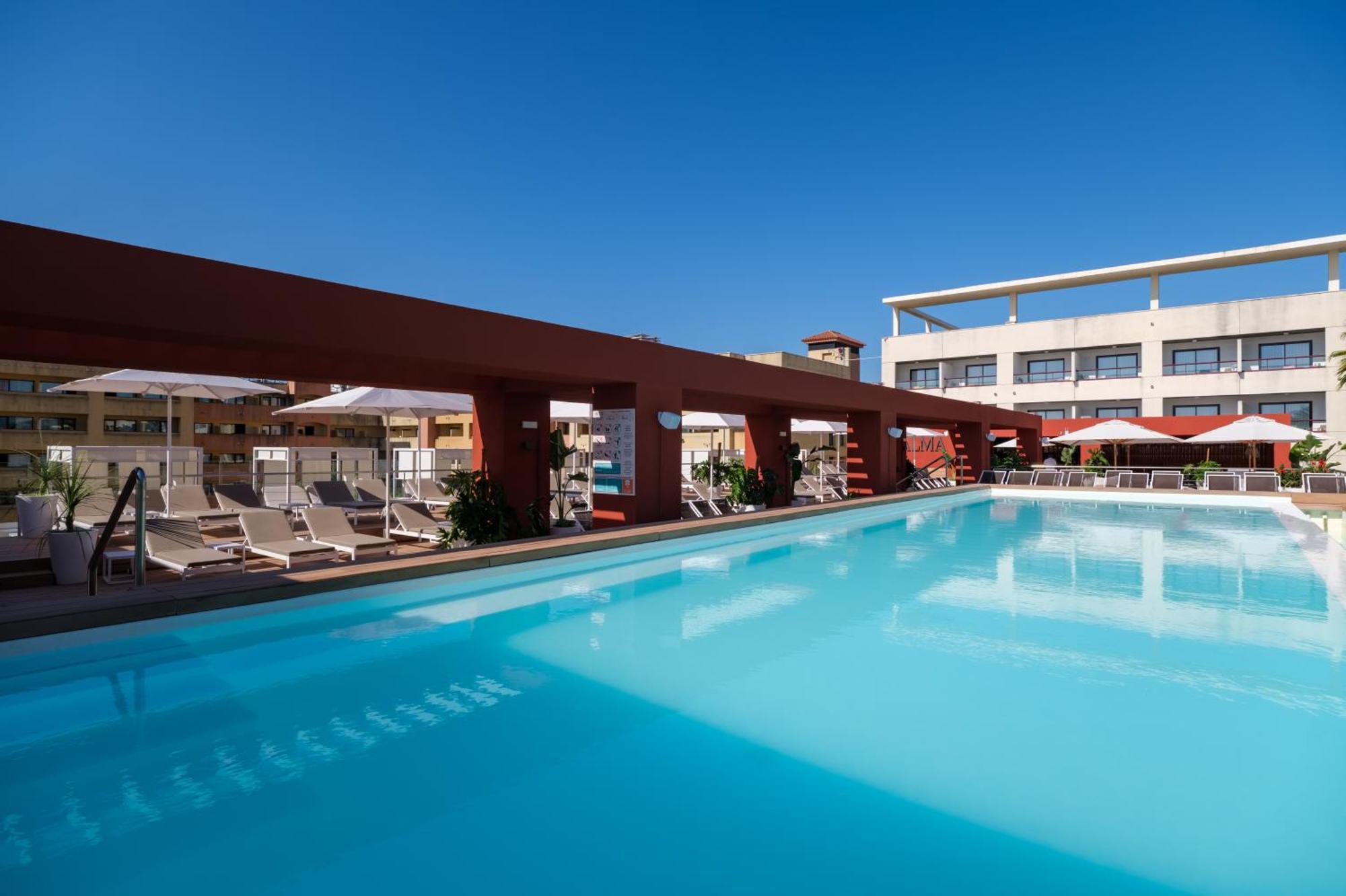 Estival Park Almaris Hotel La Pineda Bagian luar foto